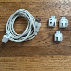 🍎 Apple mag safe power adapter extension cable. Approximately 70”.